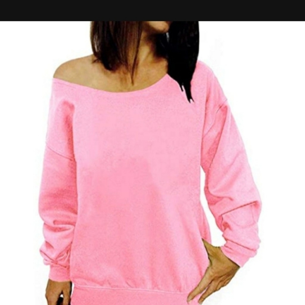 Off shoulder long sleeve shirt also one in gray